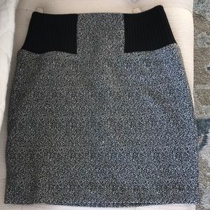 Club Monaco small sweater skirt